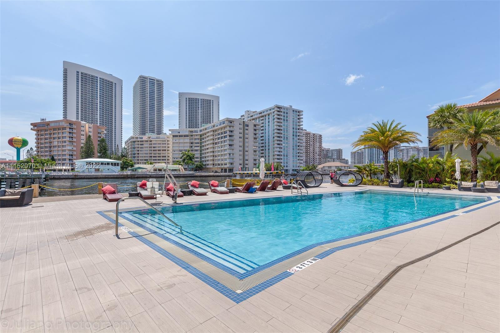 BEACHWALK CONDOMINIUM - Residential