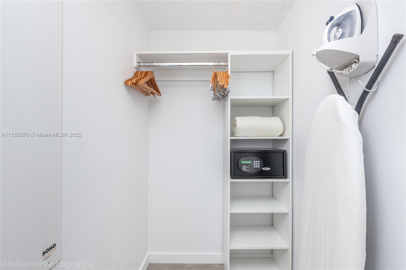 BEACHWALK CONDOMINIUM - Residential