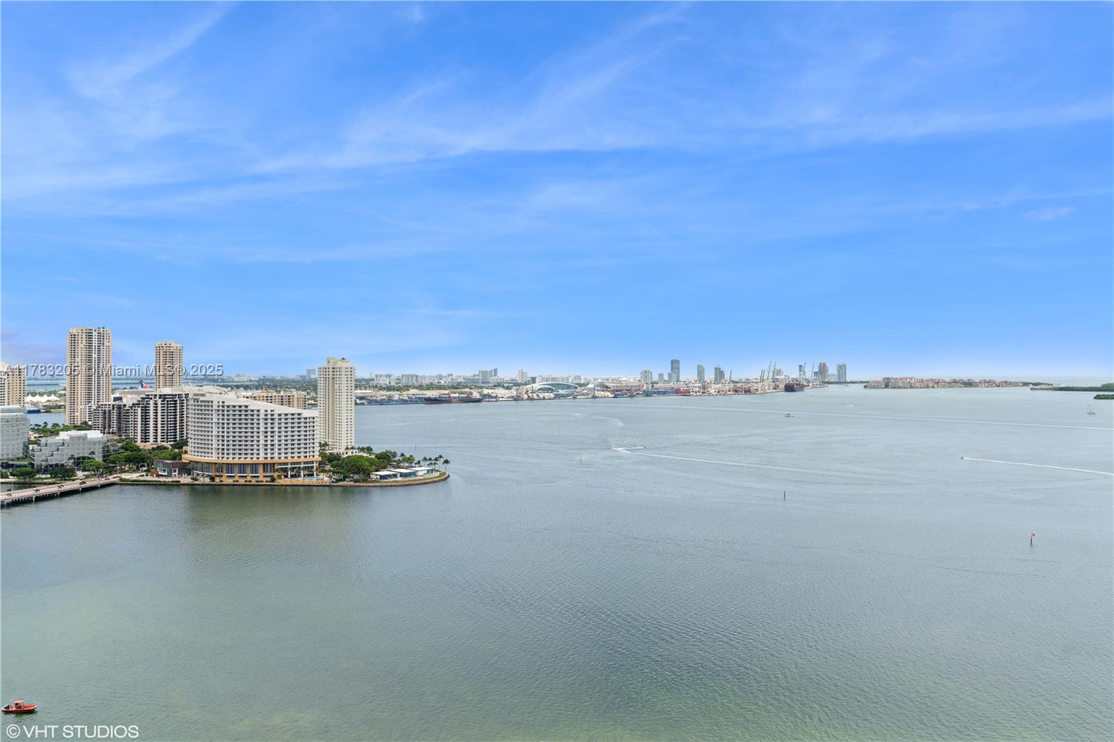 1331 Brickell Bay Dr 2802, Miami, Broward County, Florida - 2 Bedrooms  
2 Bathrooms - 