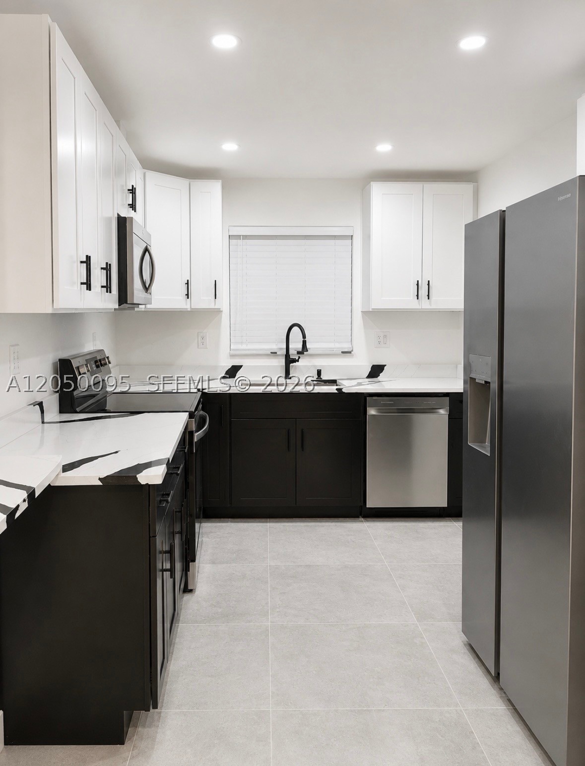 1039 NE 17th Ave -