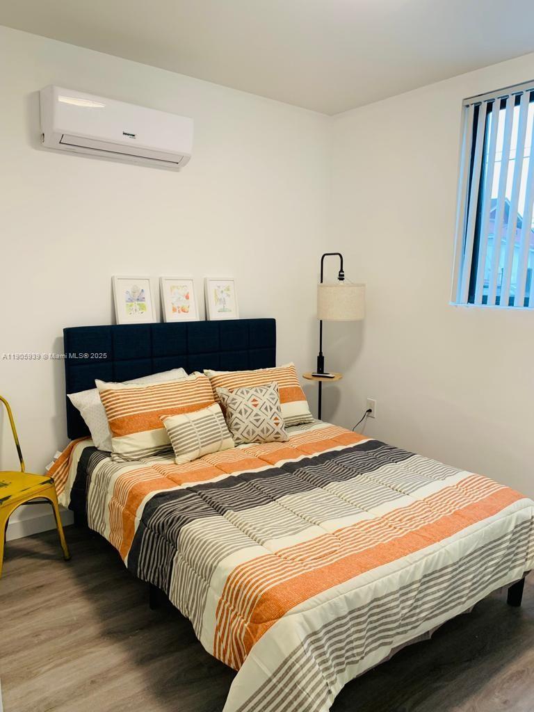 LAWRENCE ESTATE LAND CO - Residential Lease