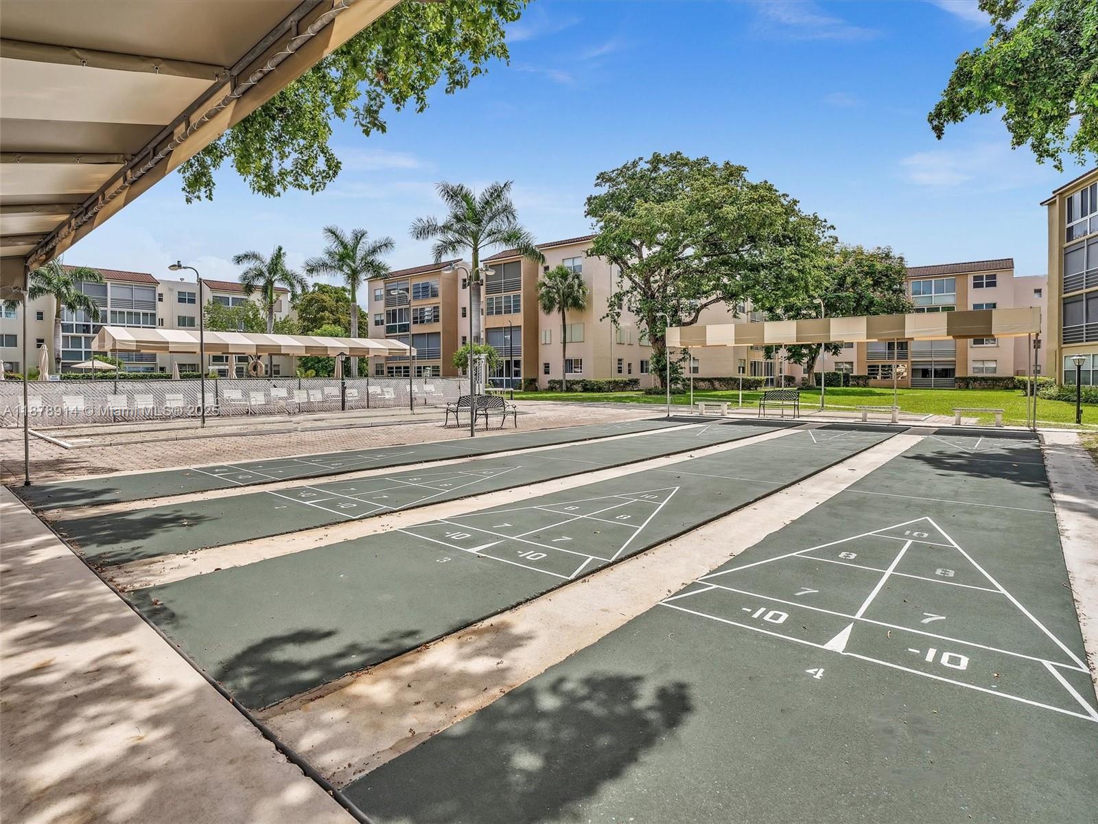 SOMERSET NO 4 CONDO - Residential