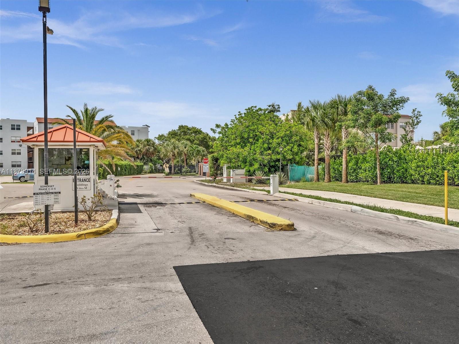 SOMERSET NO 4 CONDO - Residential