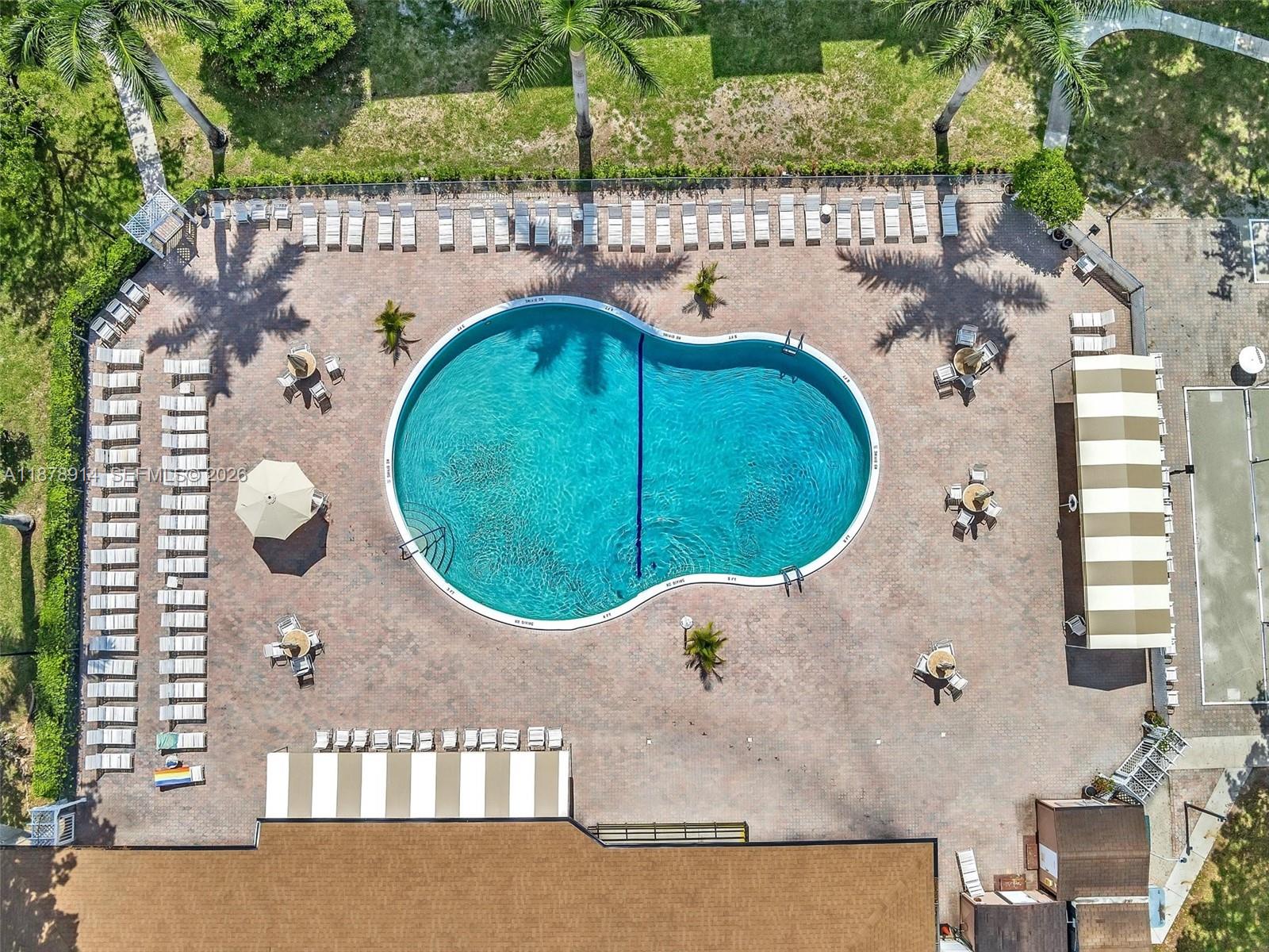 SOMERSET NO 4 CONDO - Residential