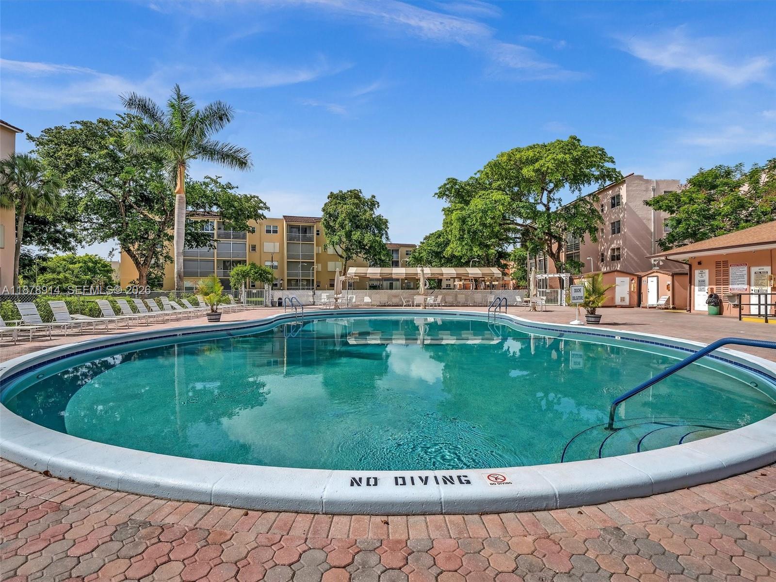 SOMERSET NO 4 CONDO - Residential