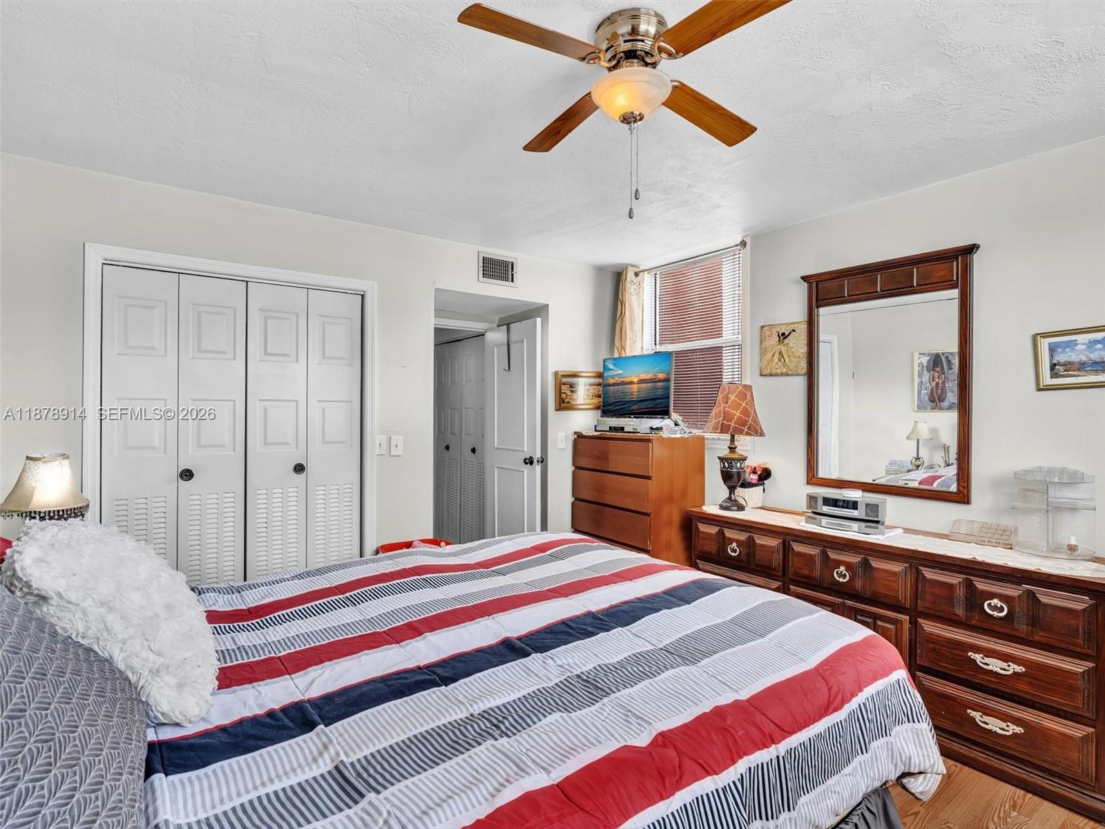 SOMERSET NO 4 CONDO - Residential