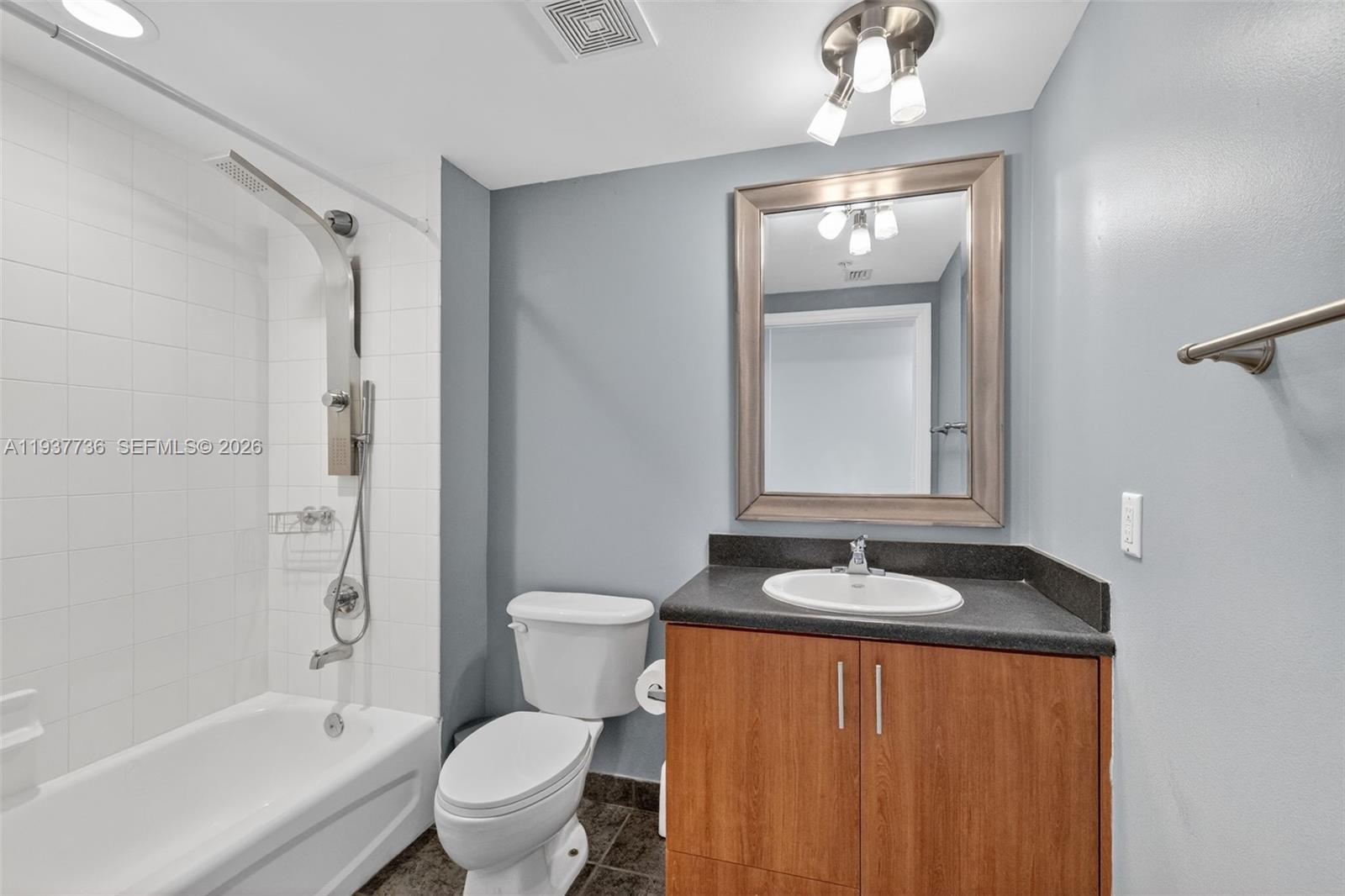 WAVERLY AT LAS OLAS CONDO - Residential