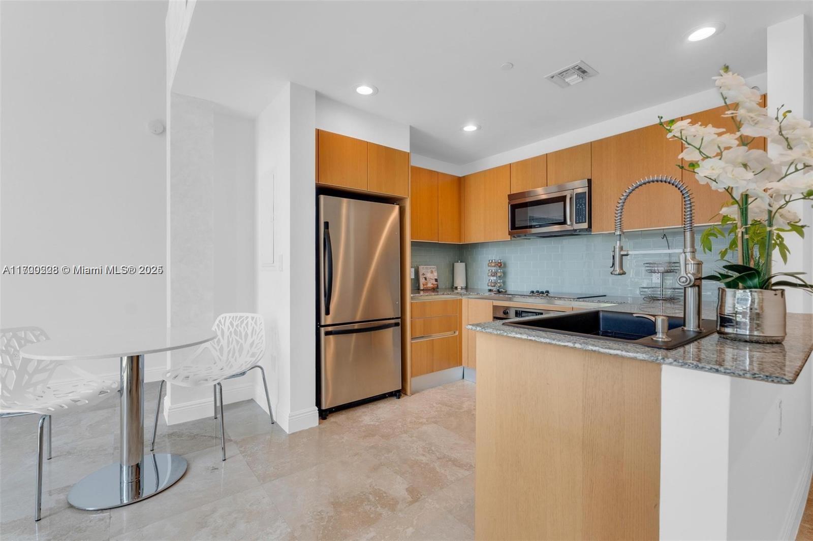 1060 BRICKELL CONDO - Residential