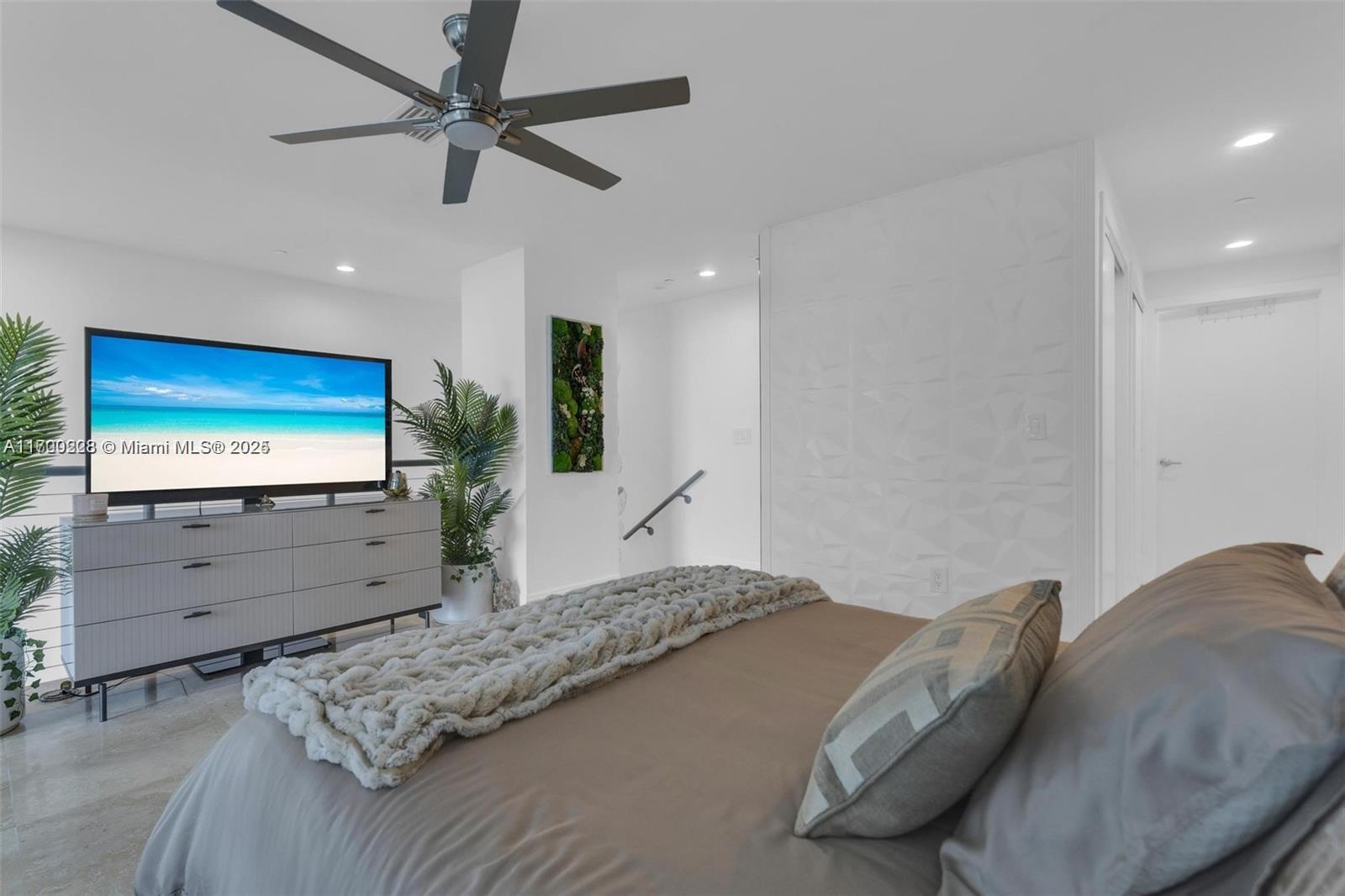 1060 BRICKELL CONDO - Residential
