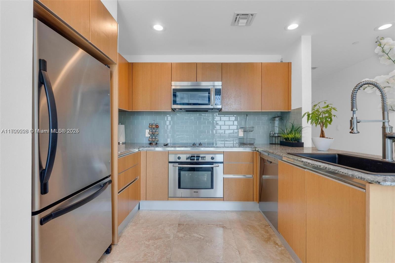1060 BRICKELL CONDO - Residential