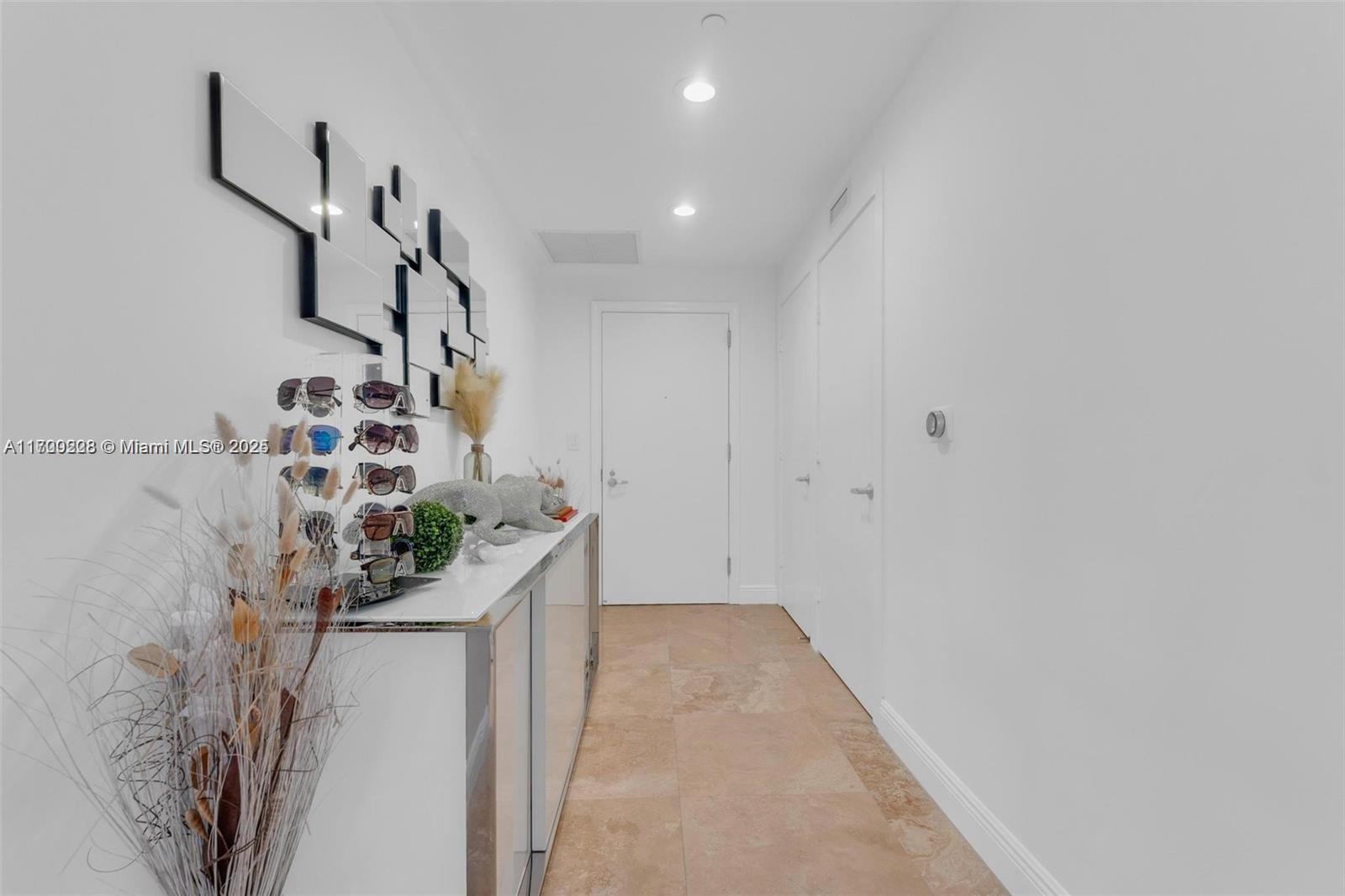 1060 BRICKELL CONDO - Residential