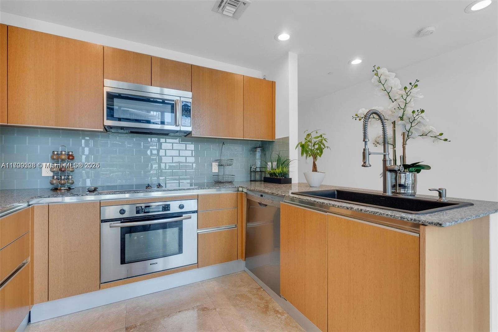 1060 BRICKELL CONDO - Residential