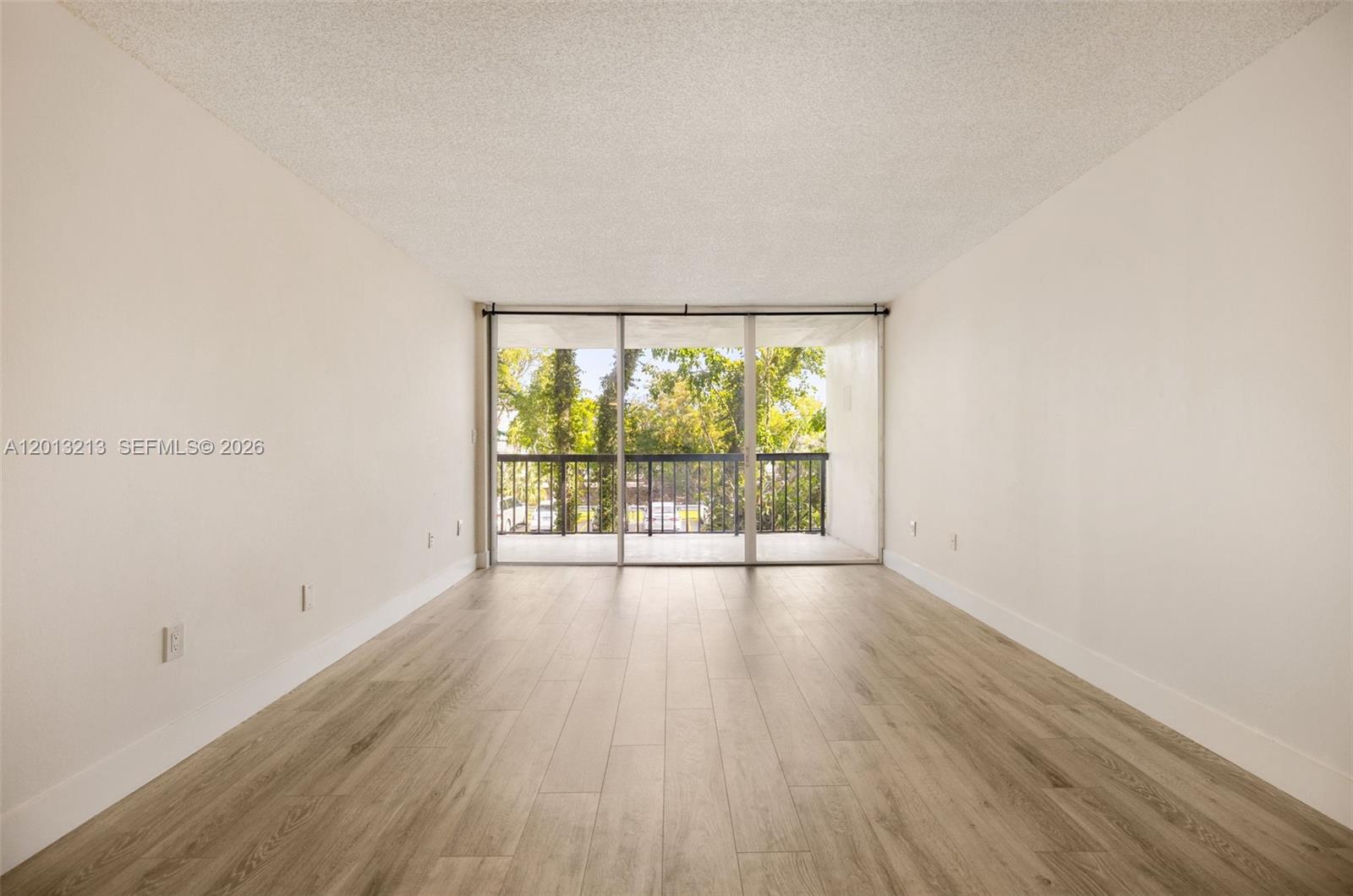 GARDENS OF KENDALL SO CON - Residential Lease