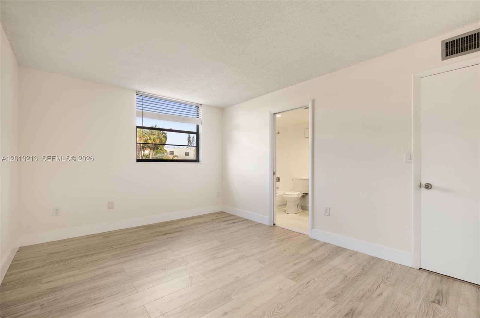 GARDENS OF KENDALL SO CON - Residential Lease