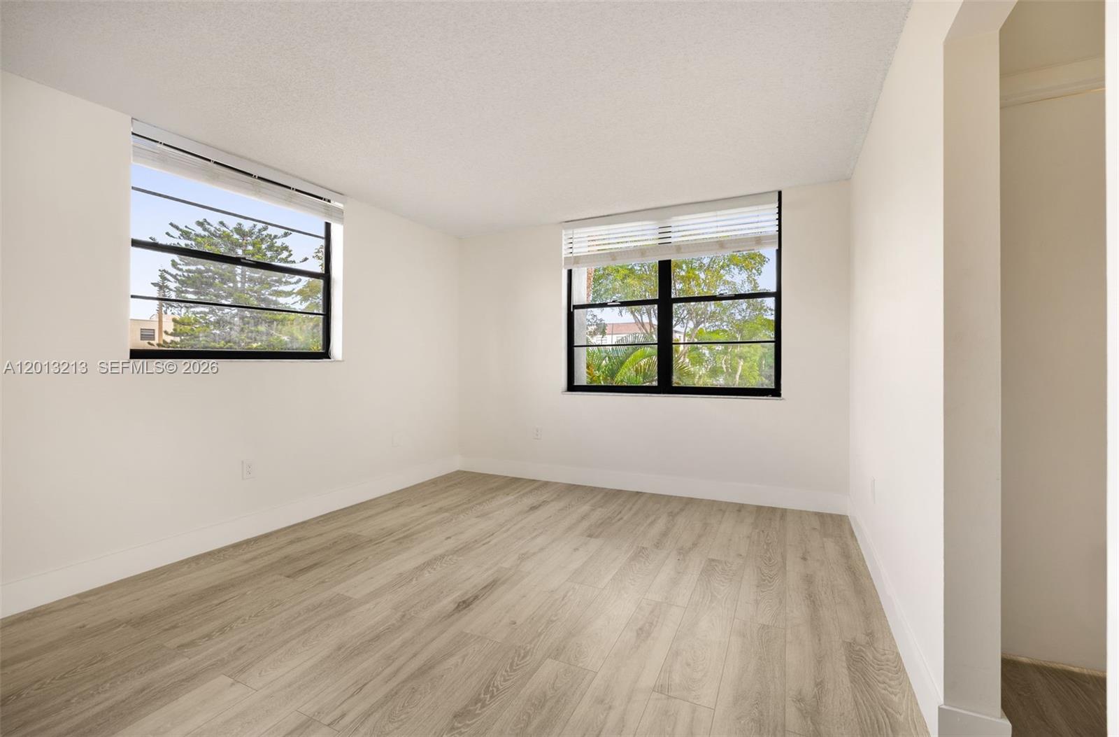 GARDENS OF KENDALL SO CON - Residential Lease