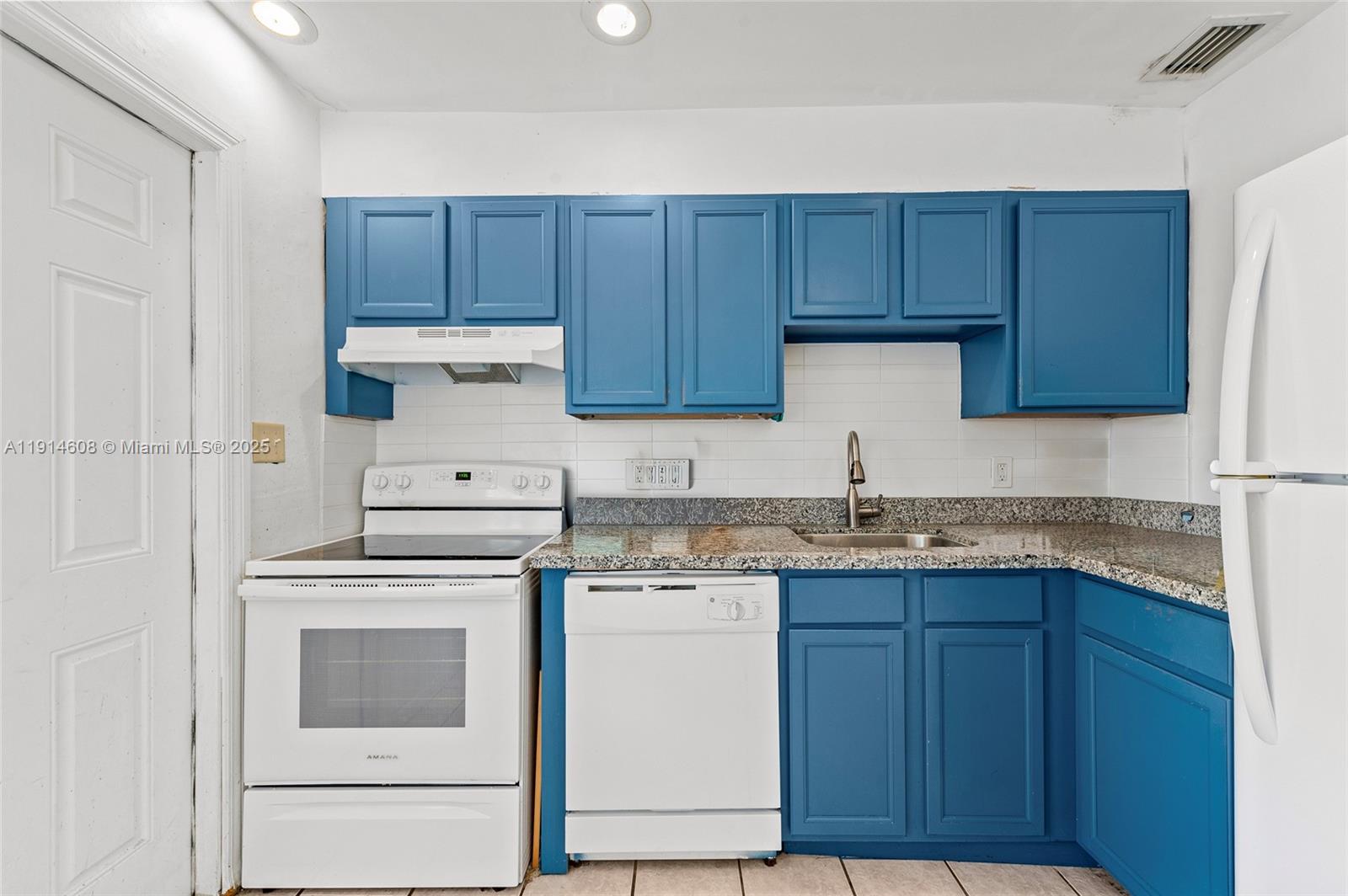 PROGRESSO - Residential Lease