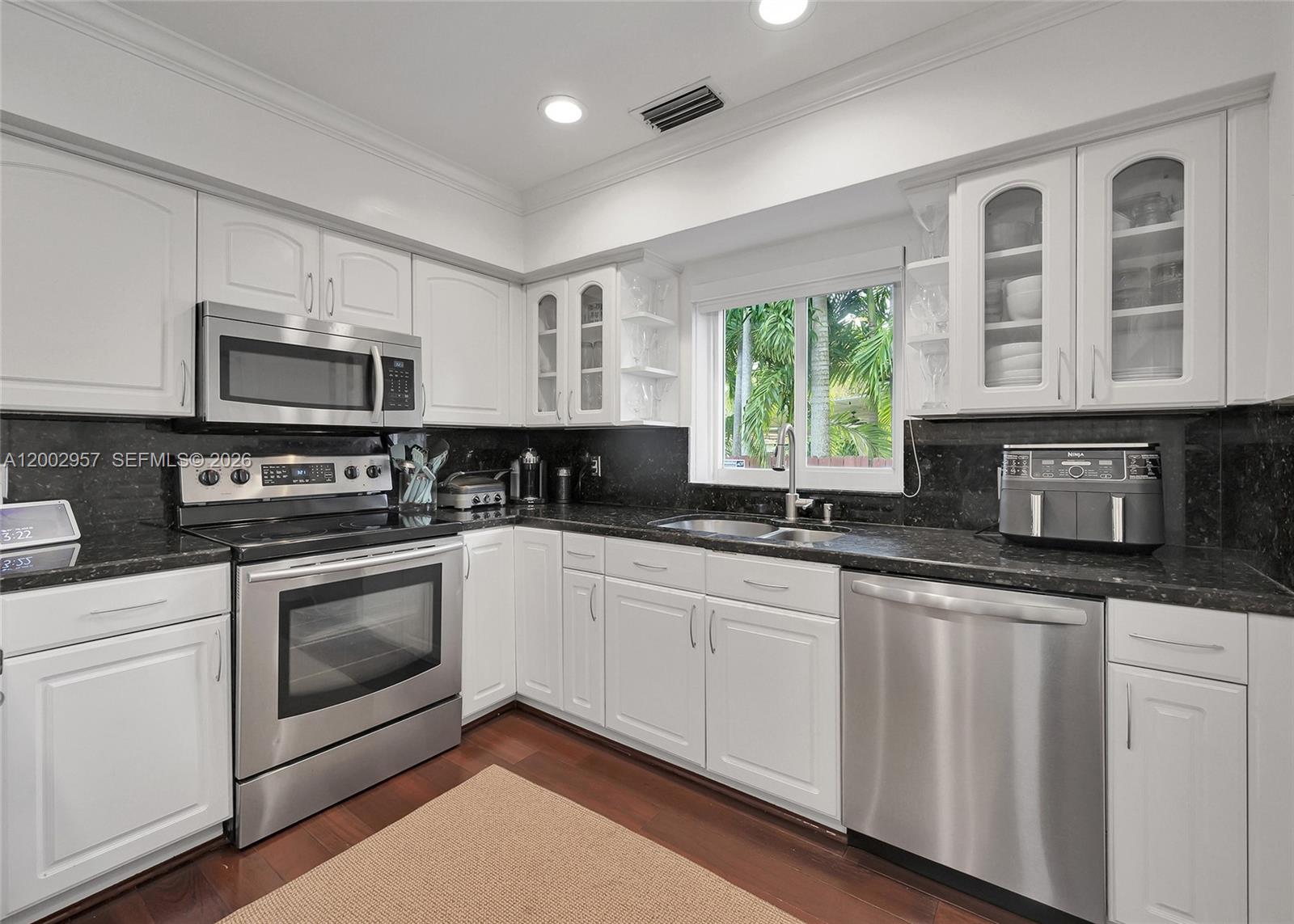 REID AIR SUBDIVISION - Residential Lease