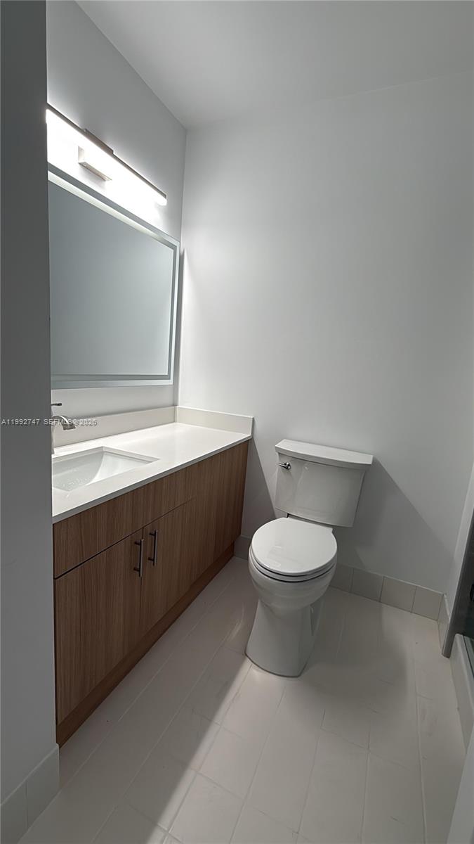 NORTH TOWER AT THE POINT - Residential