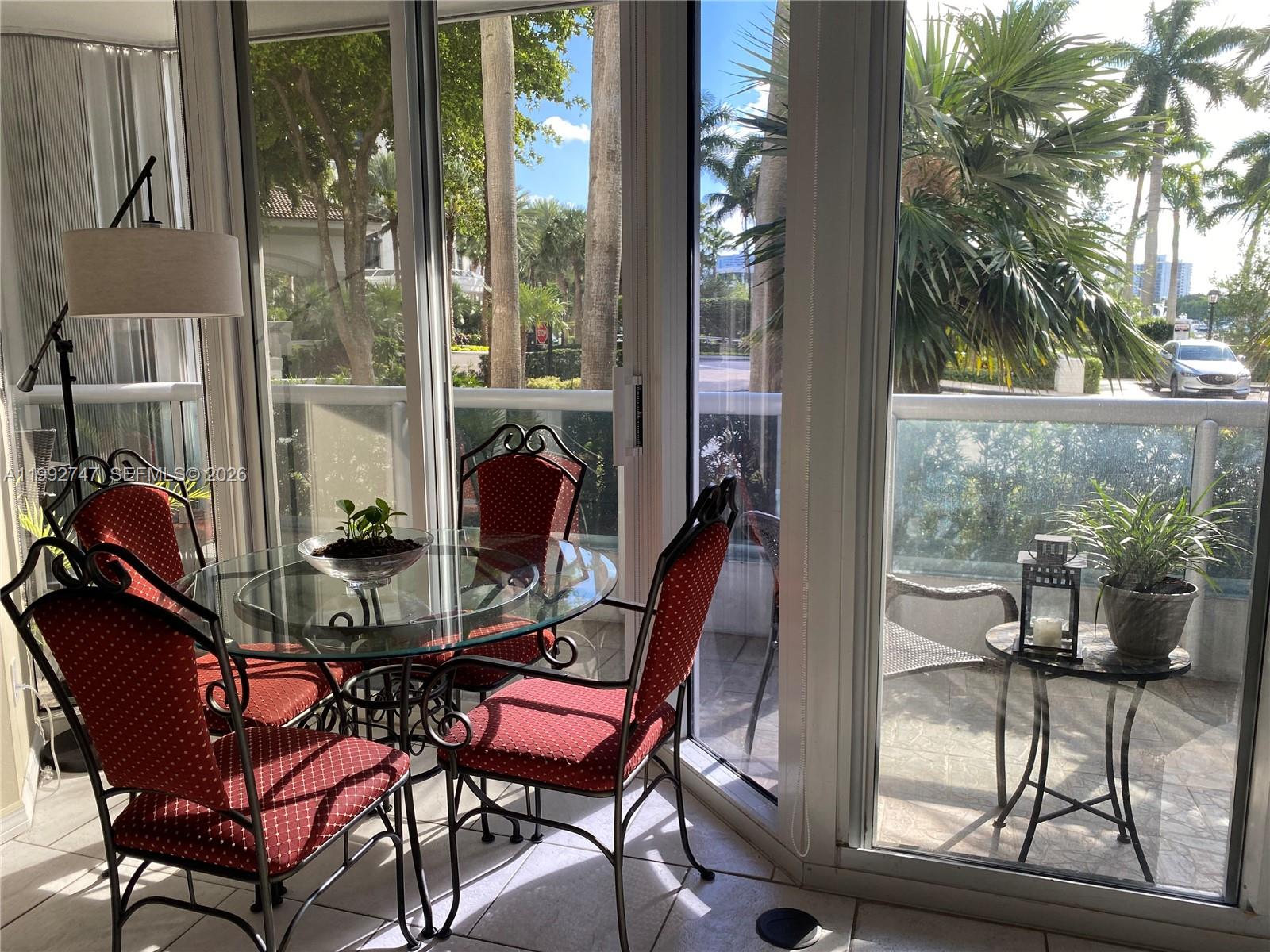 NORTH TOWER AT THE POINT - Residential