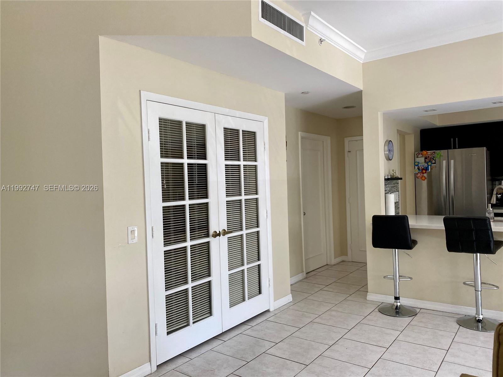 NORTH TOWER AT THE POINT - Residential