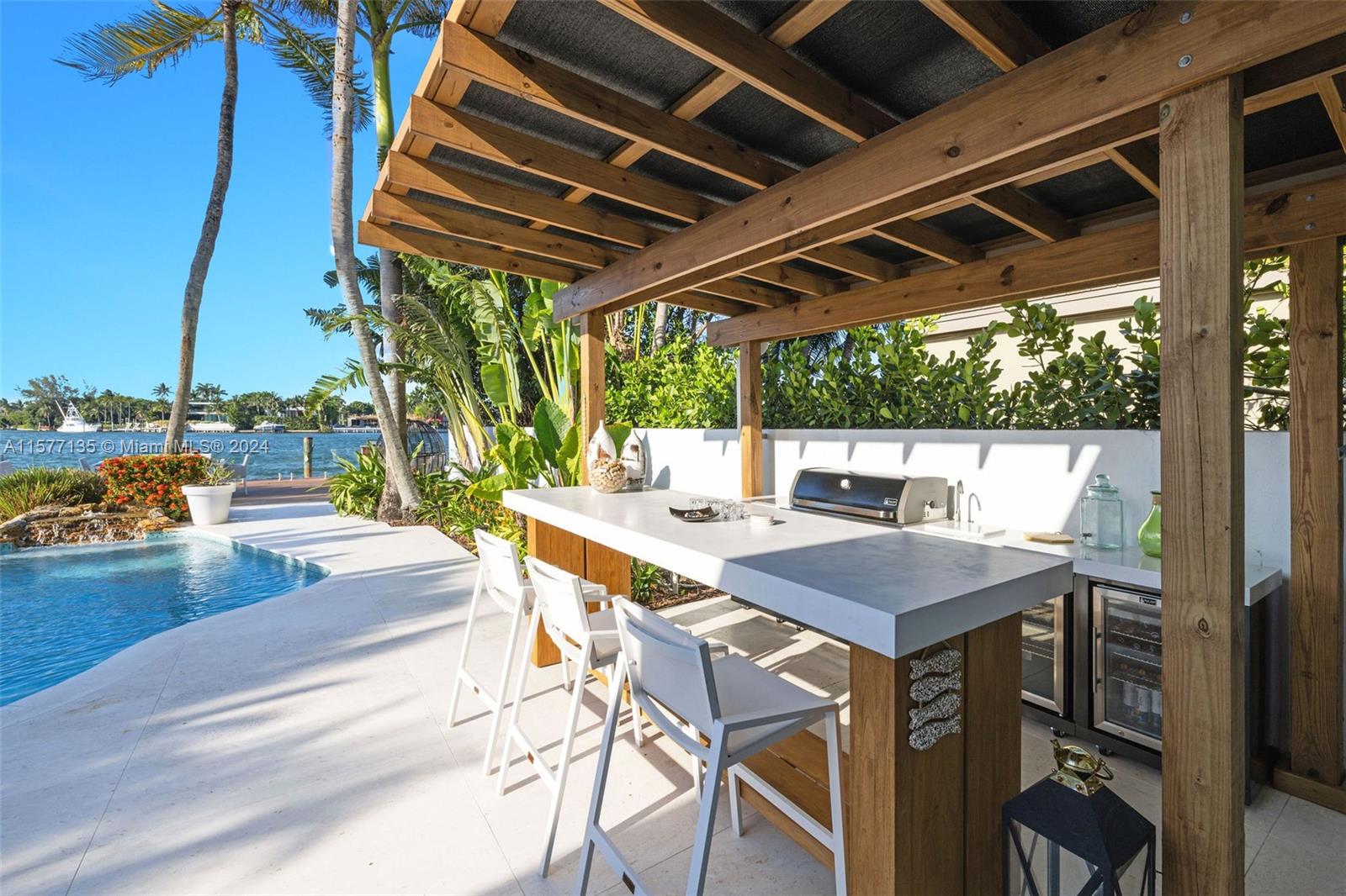 HIBISCUS ISLAND - Residential