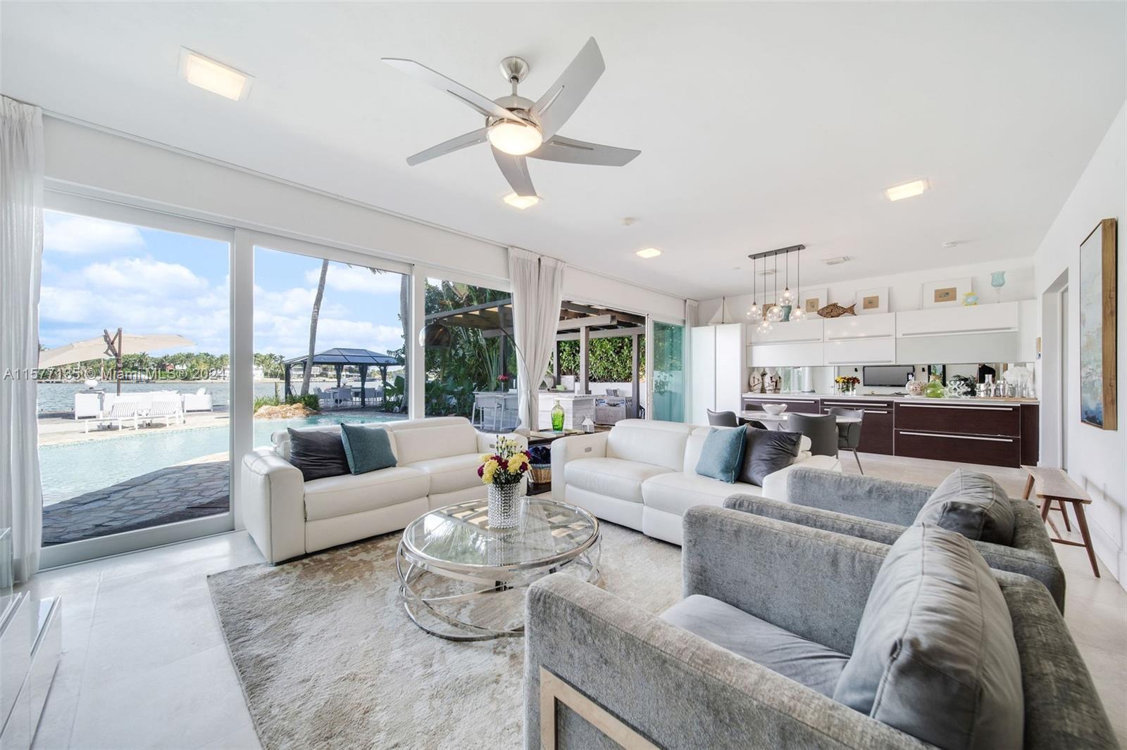HIBISCUS ISLAND - Residential