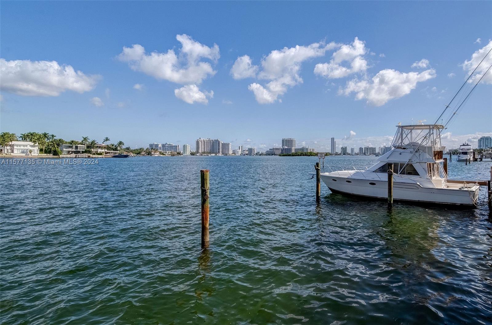 HIBISCUS ISLAND - Residential