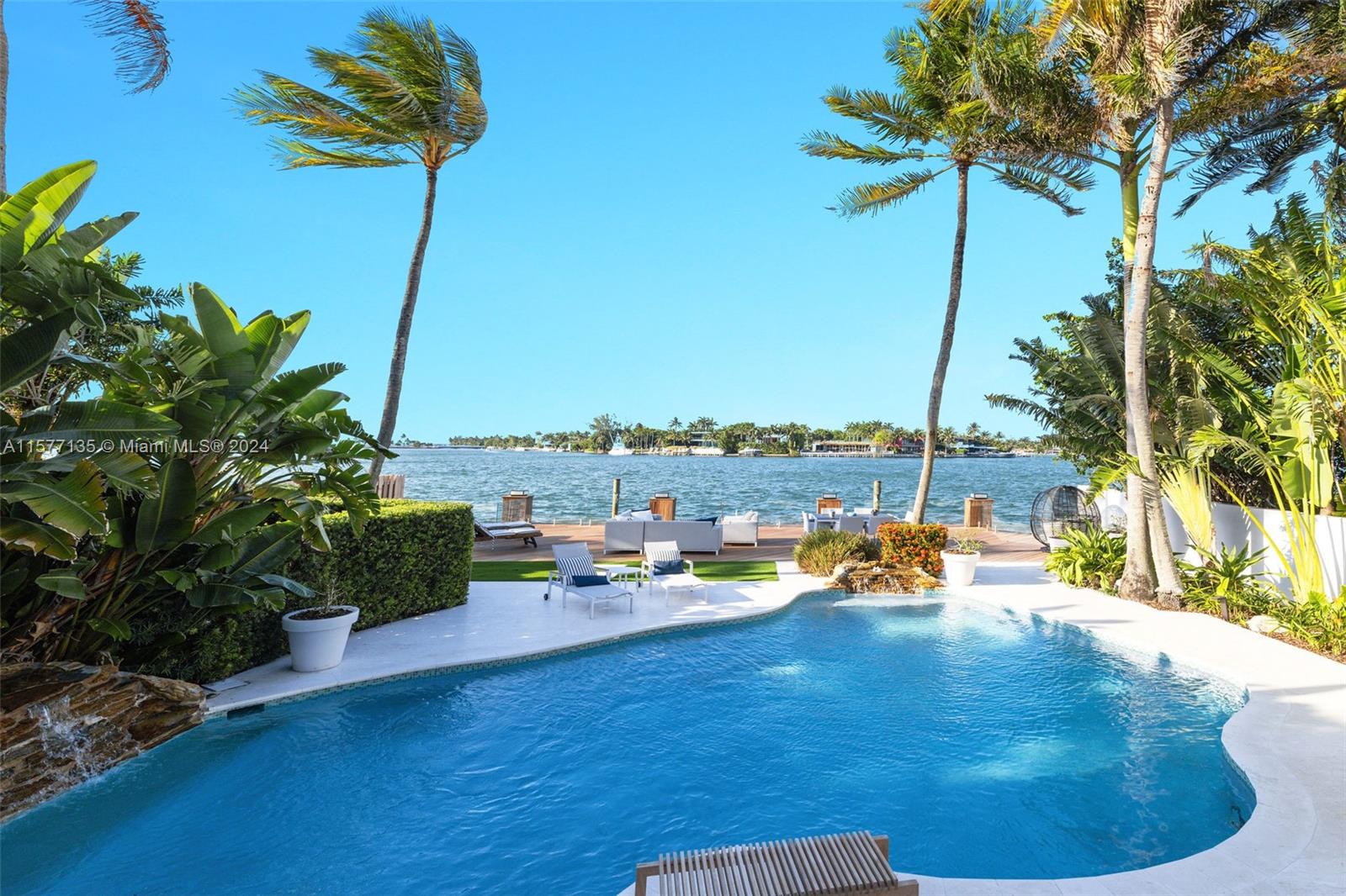 HIBISCUS ISLAND - Residential