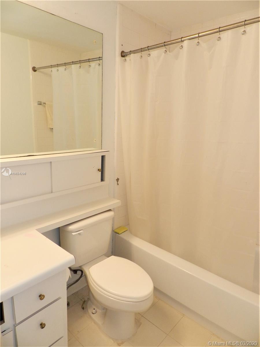 CRYSTAL HOUSE CONDO - Residential Lease