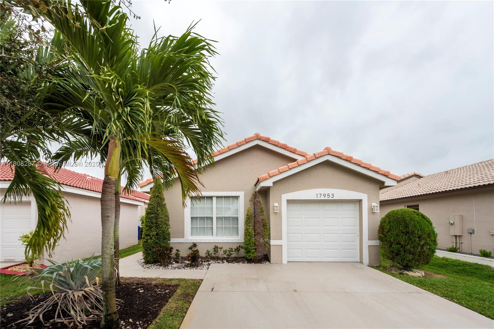 Rental Property at 17953 Sw 29th Ln, Miramar, Broward County, Florida - Bedrooms: 3 
Bathrooms: 2  - $3,650 MO.