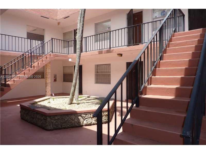 PARKWAY GARDENS - Residential
