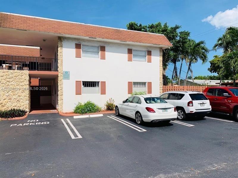 View photos, virtual tours, details... 344 SW 1st St 9