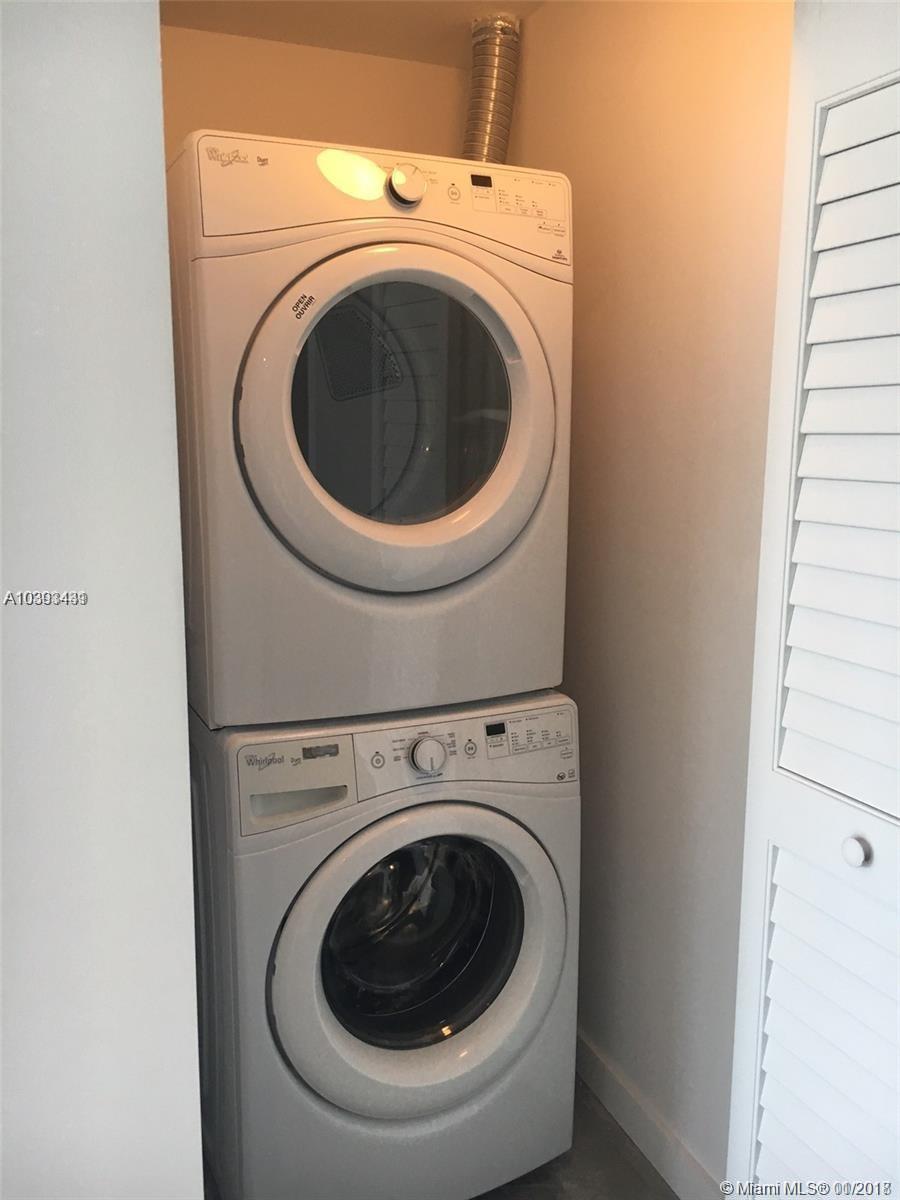CENTRO CONDO - Residential Lease