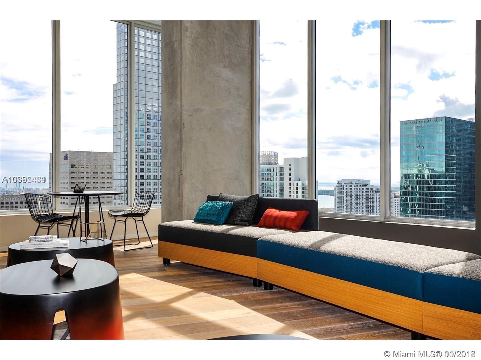 CENTRO CONDO - Residential Lease