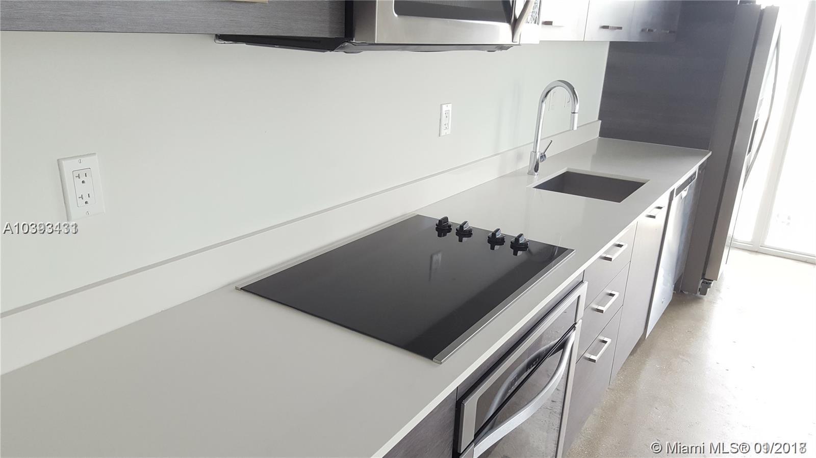 CENTRO CONDO - Residential Lease
