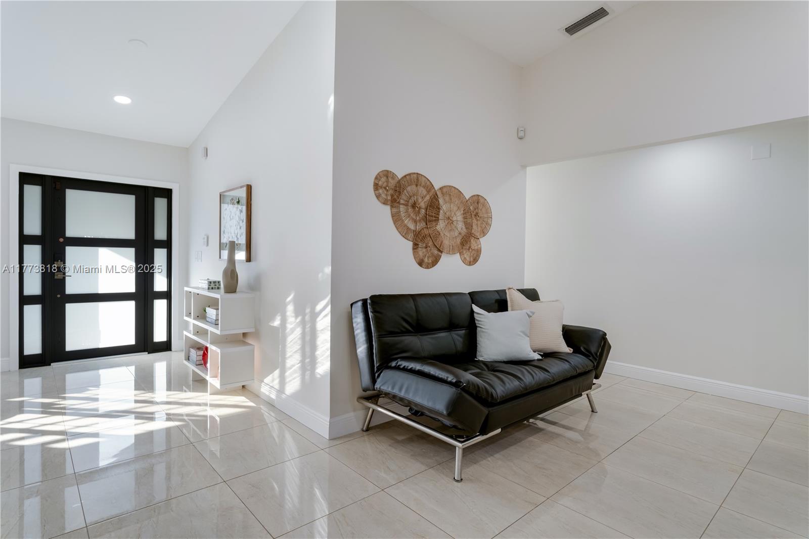 MUNNE SUB - Residential Lease