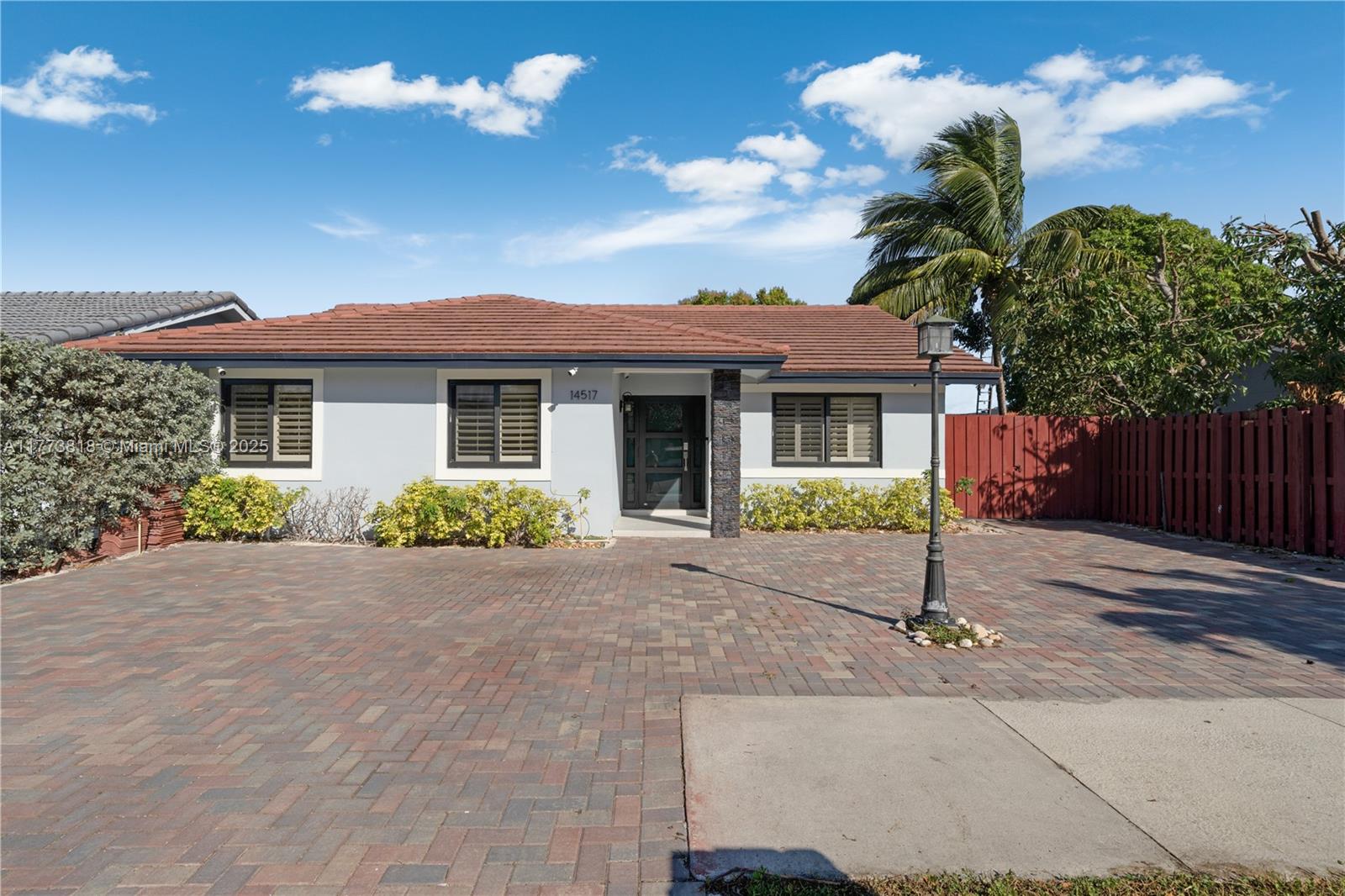 MUNNE SUB - Residential Lease