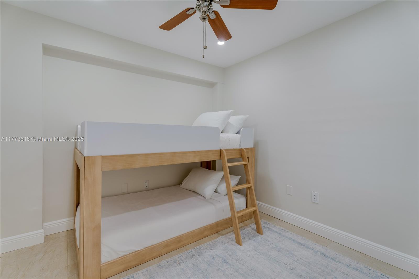 MUNNE SUB - Residential Lease