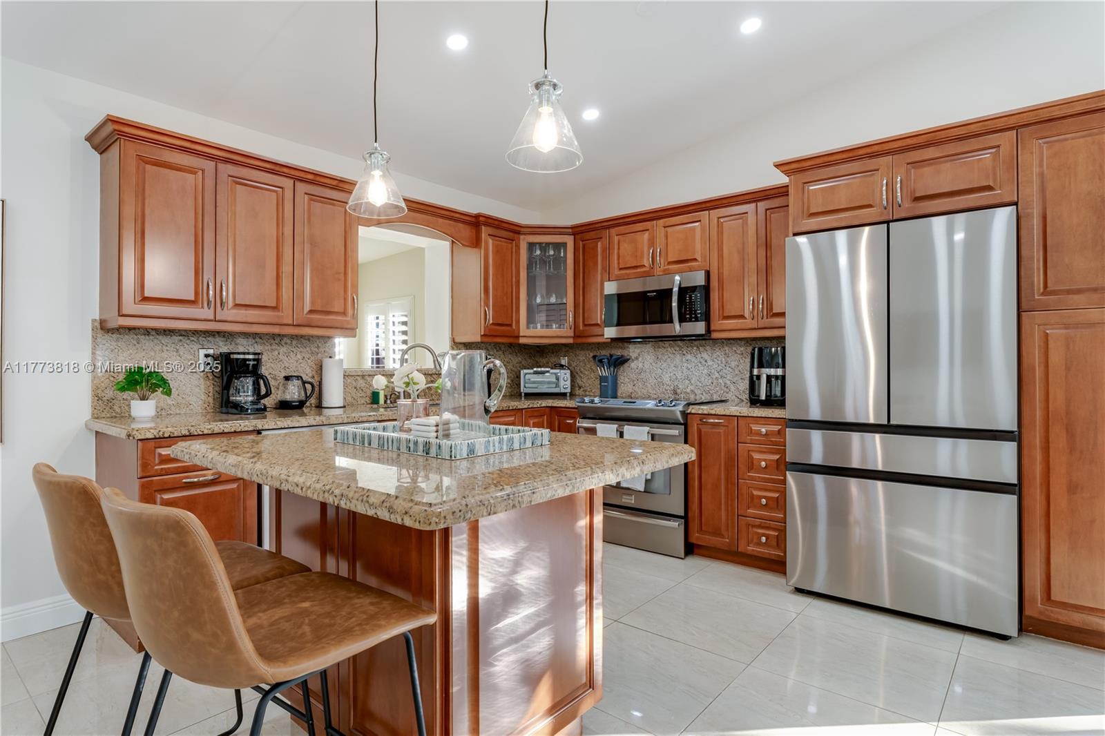 MUNNE SUB - Residential Lease