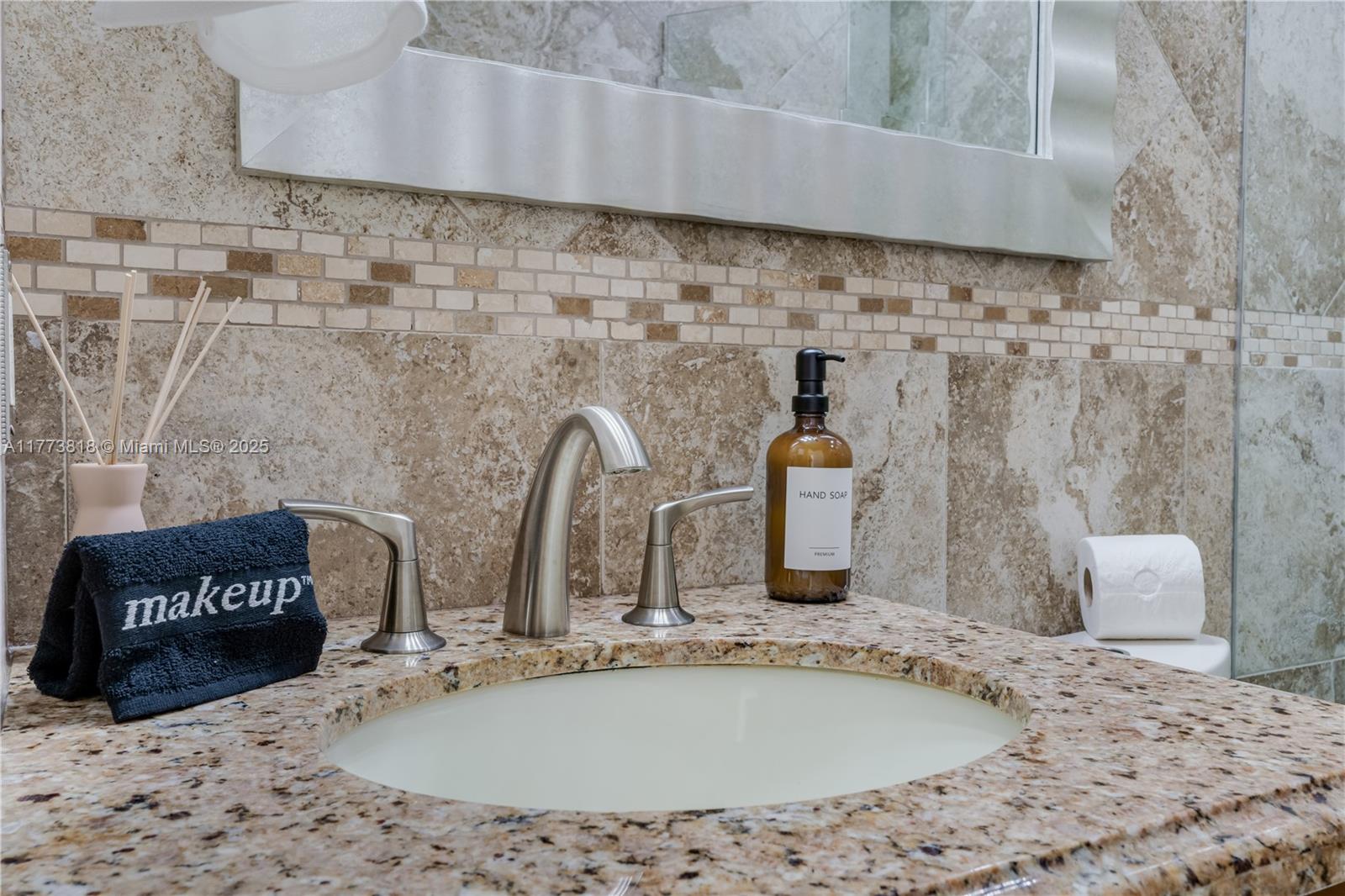 MUNNE SUB - Residential Lease