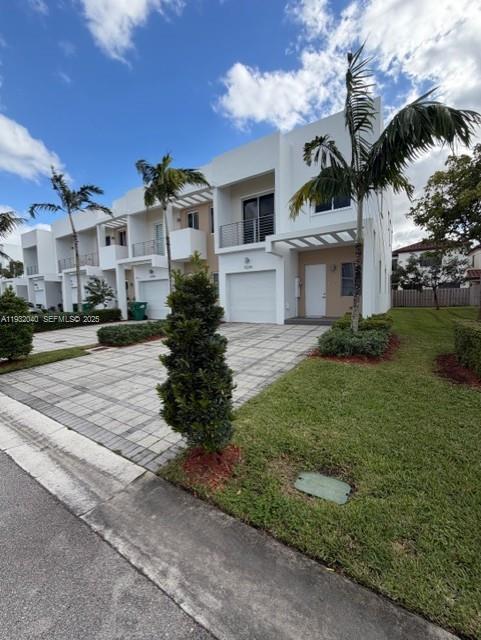 DORAL PALMS NORTH - Residential Lease
