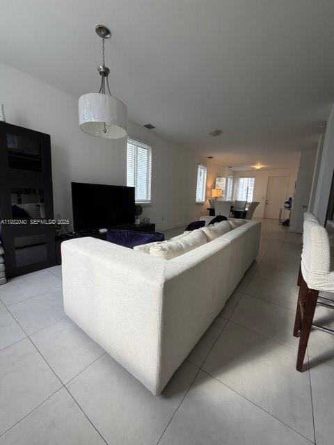 DORAL PALMS NORTH - Residential Lease