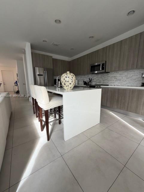 DORAL PALMS NORTH - Residential Lease