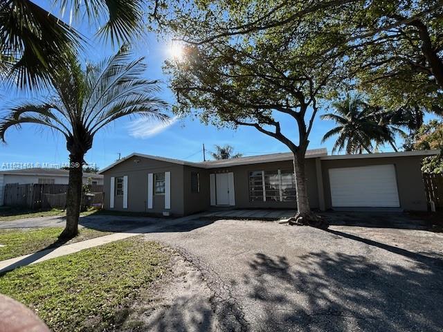 1759 South Rd Rd, Lake Worth, Palm Beach County, Florida - 3 Bedrooms  
2 Bathrooms - 