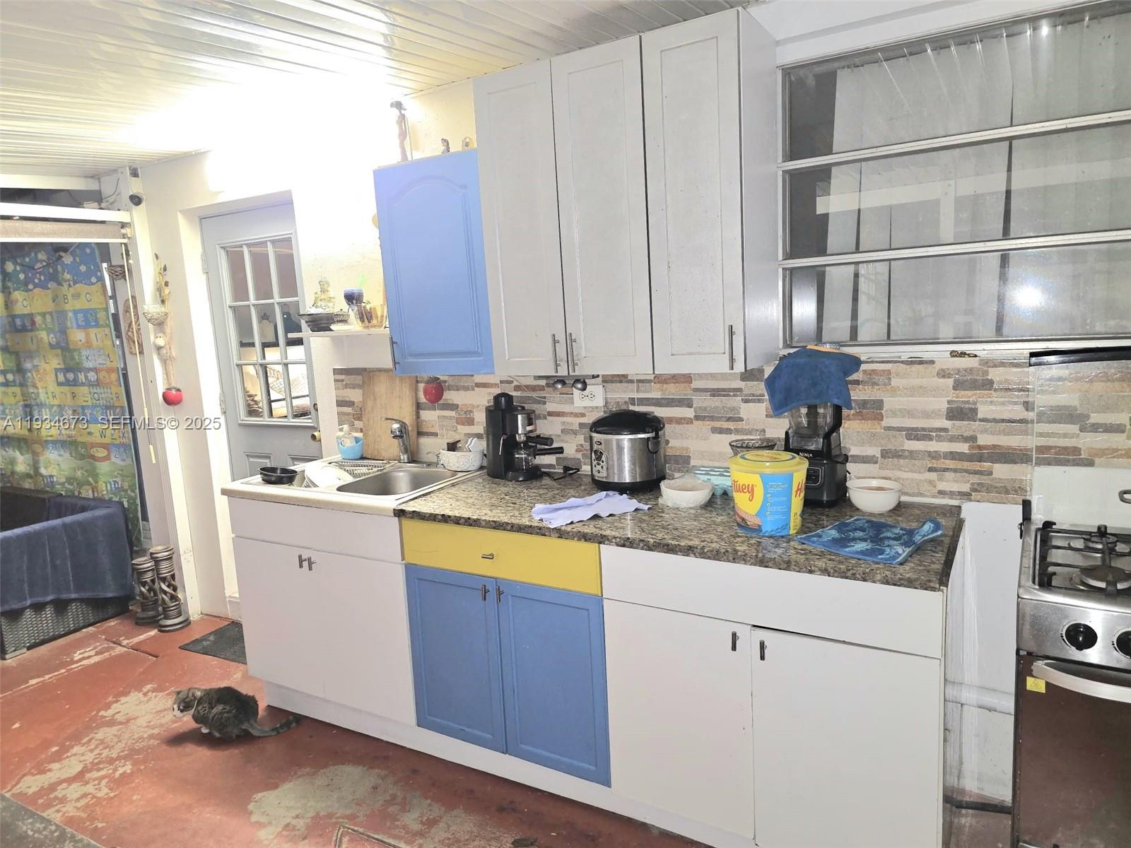 THE TROPICS ADDN - Residential