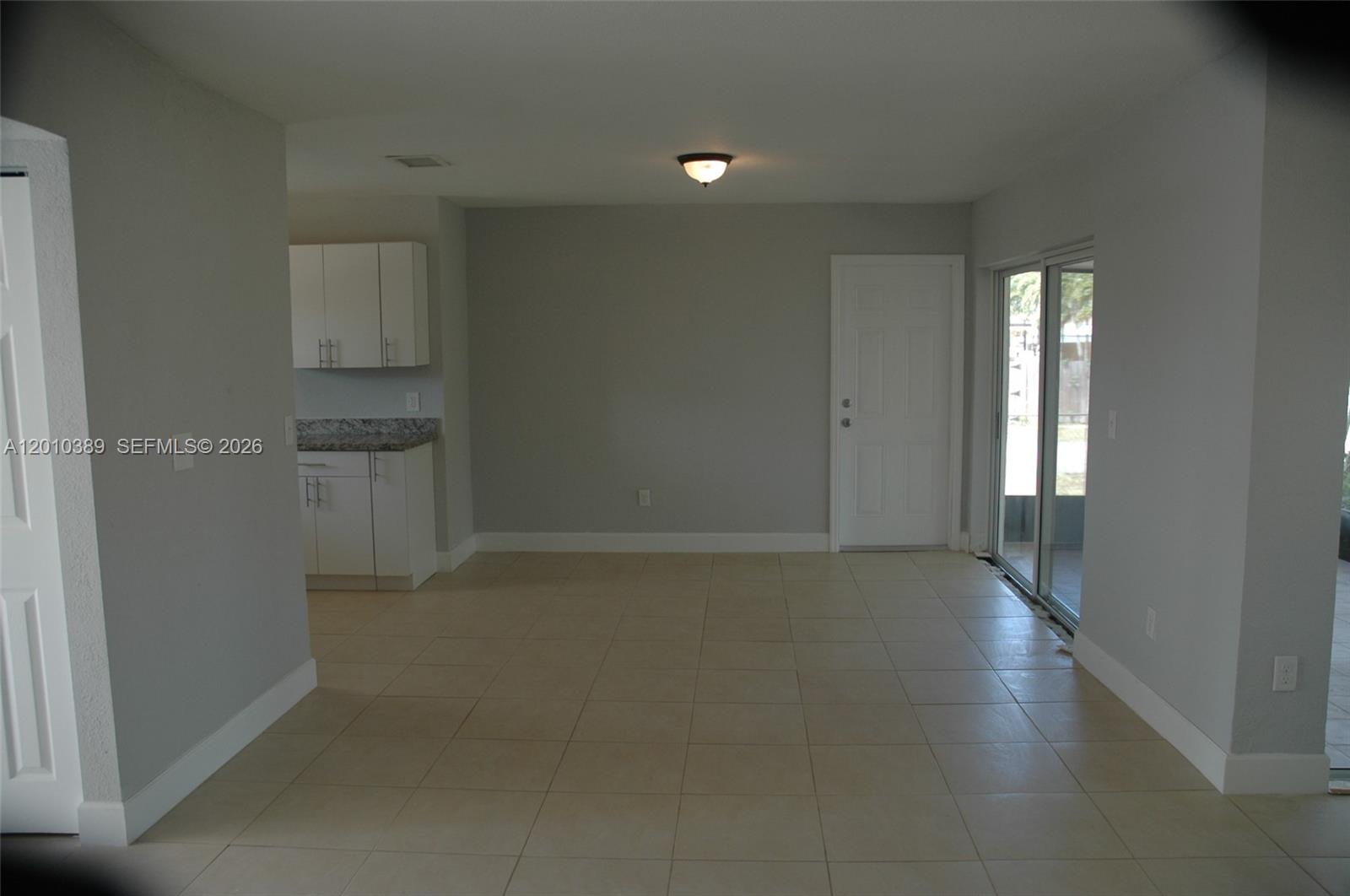 MEADOW WOOD MANOR #4 - Residential
