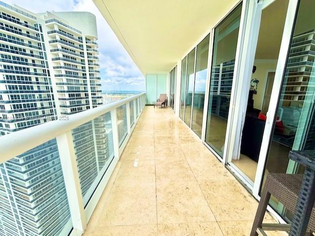 BEACH CLUB TWO CONDO - Residential Lease
