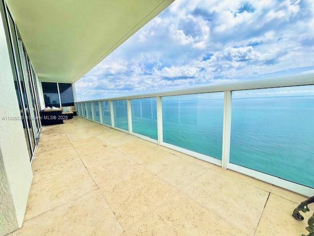 BEACH CLUB TWO CONDO - Residential Lease