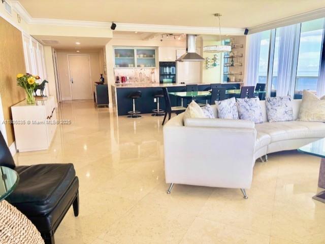 BEACH CLUB TWO CONDO - Residential Lease