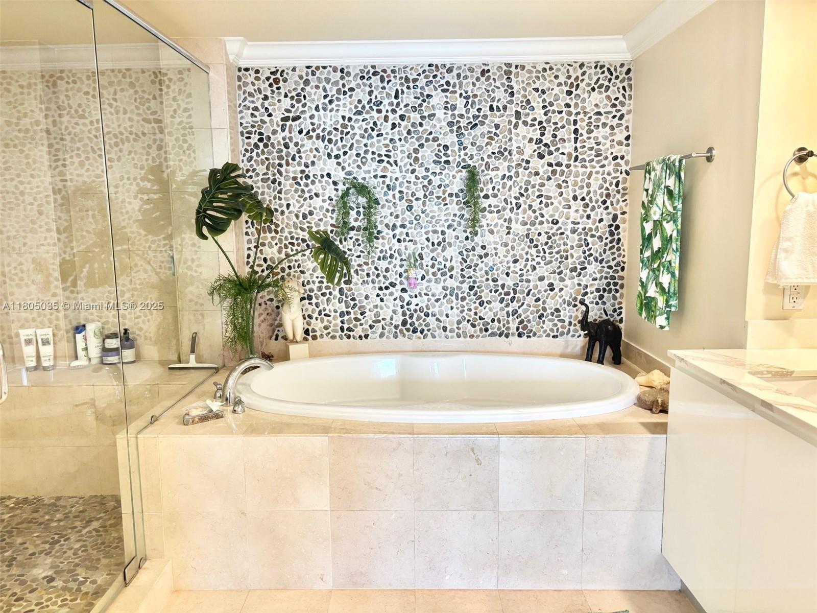 BEACH CLUB TWO CONDO - Residential Lease